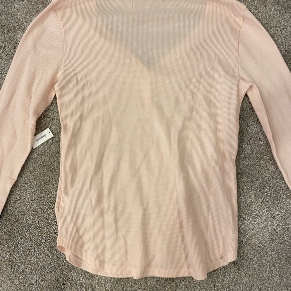 Women’s Pink Gap Long Sleeve Tee - Picture 5 of 7